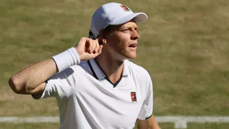 Djokovic Fights Off Rinderknech To Claim More History
