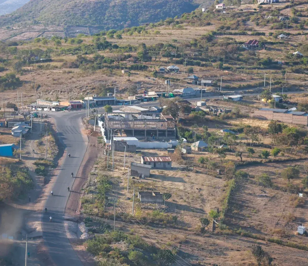 Mbadi says ‘Yemen’ road in Homa Bay now being tarmacked