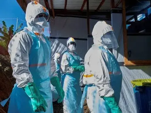 Kenya releases first 20 Ebola contacts after 21-day monitoring period