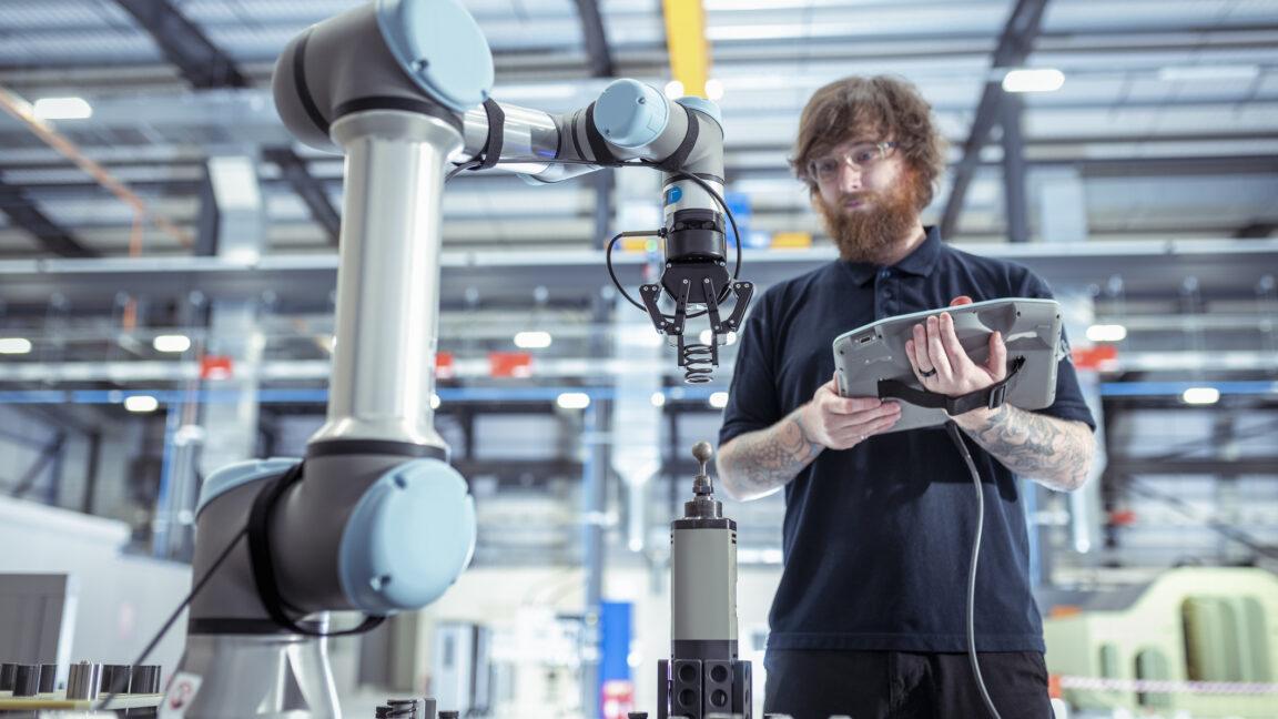New robotic control software avoids jamming their joints
