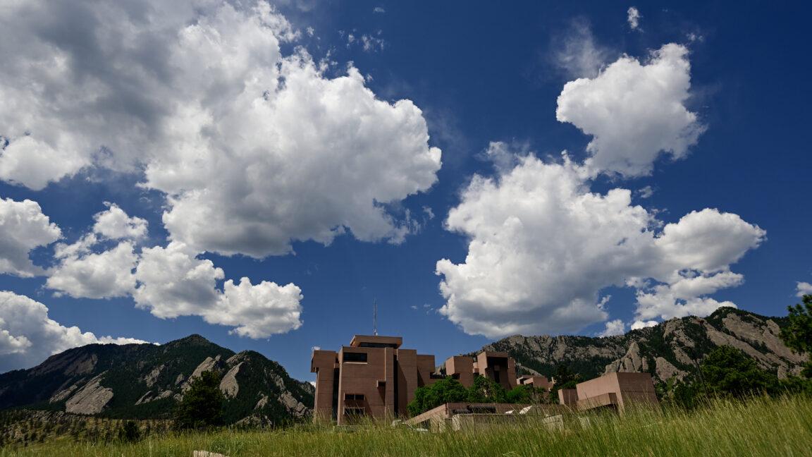 Feds failing in bid to take a supercomputer from a climate research center