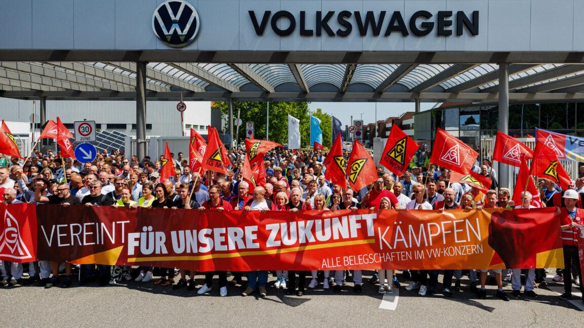VW Group and unions disagree on plan to streamline the automaker