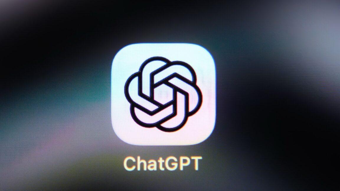 ChatGPT-using lawyer punished for citing fake testimony from made-up witnesses