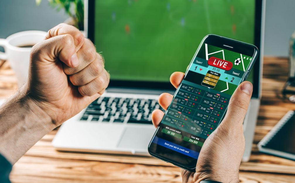 9 Ways UFABET Differs from Traditional Betting Platforms