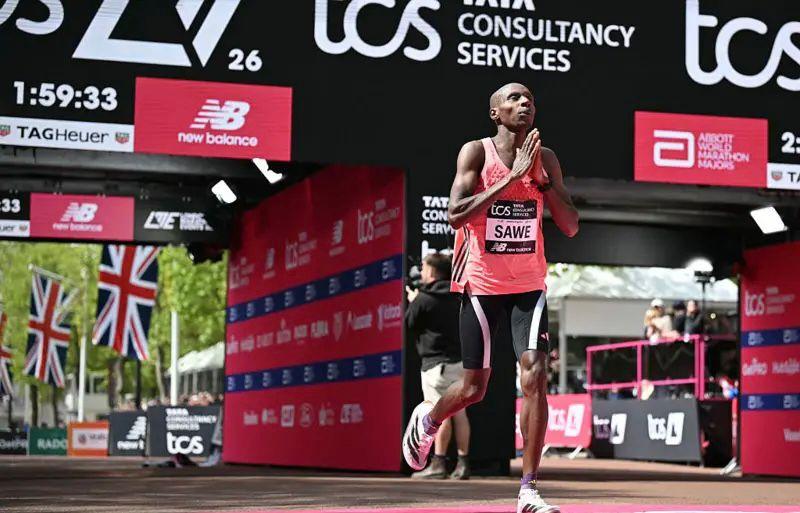 HISTORY WRITTEN! Sawe Does The Impossible Breaking World Record in Sub-2