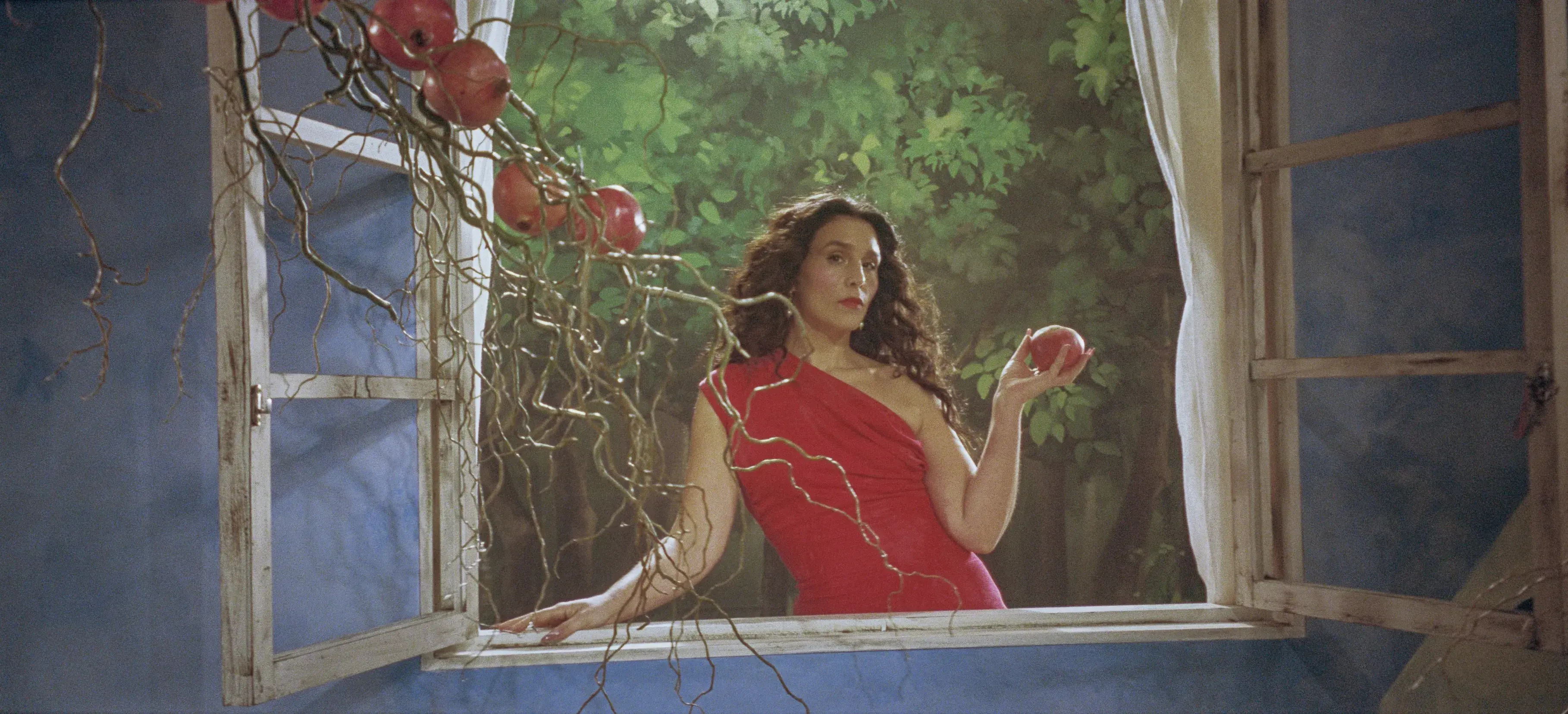 Jessie Ware on the Roman Goddess Energy of Her New Music Video—and Her “Confident, Celestial” Upcoming Album