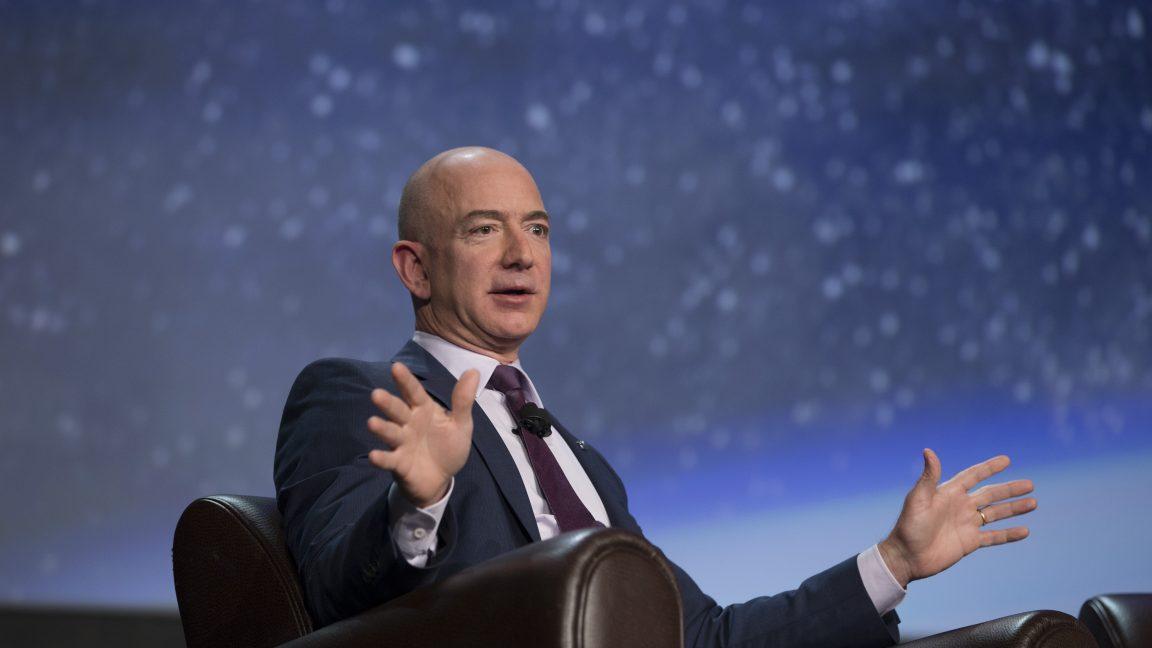 Blue Origin, for the first time, is expected to raise private capital